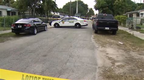 Suspect fires at officers attempting to serve warrant in Northwest Miami-Dade